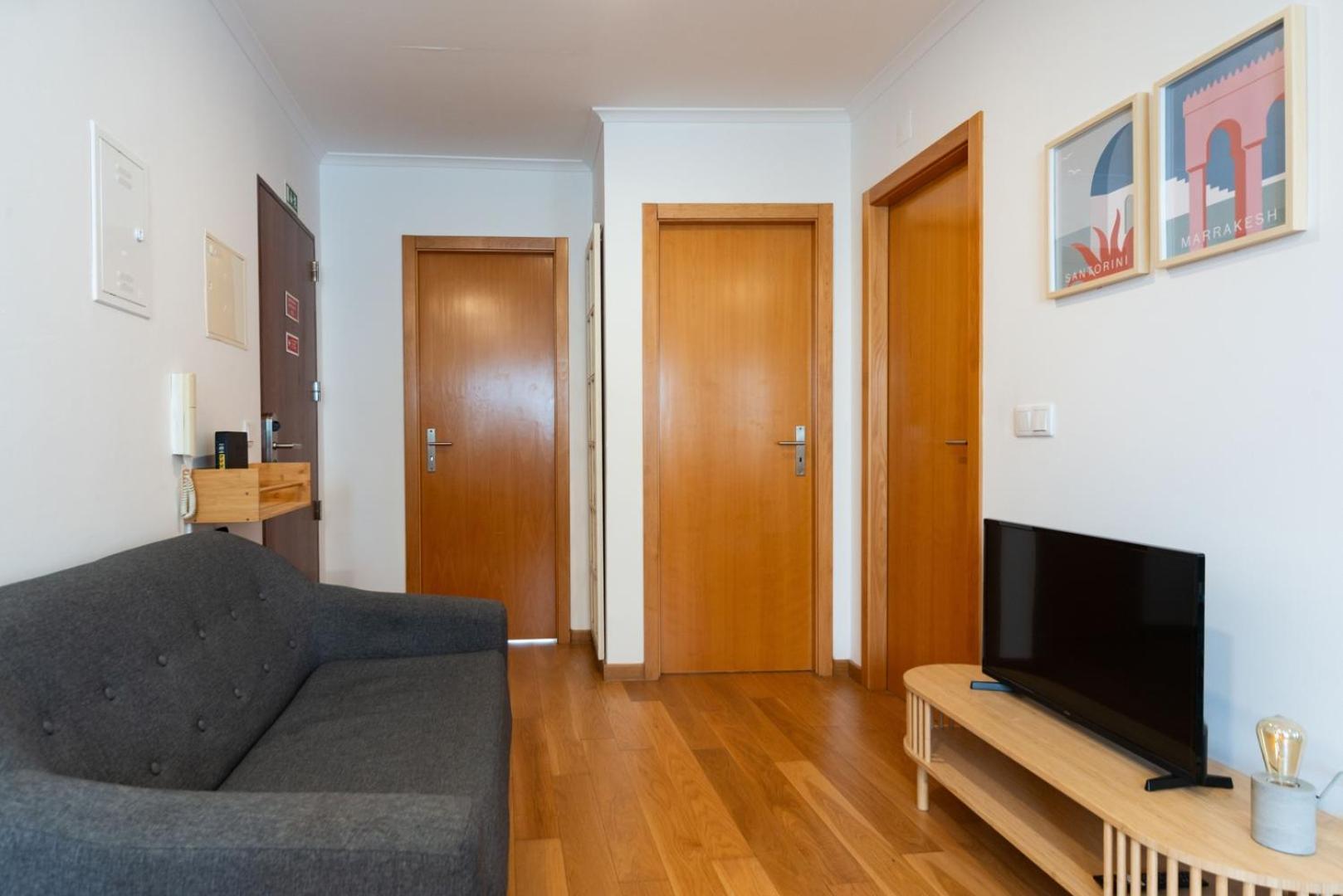 2-Bed Apt With Cozy Private Terrace At Intendente Apartment *