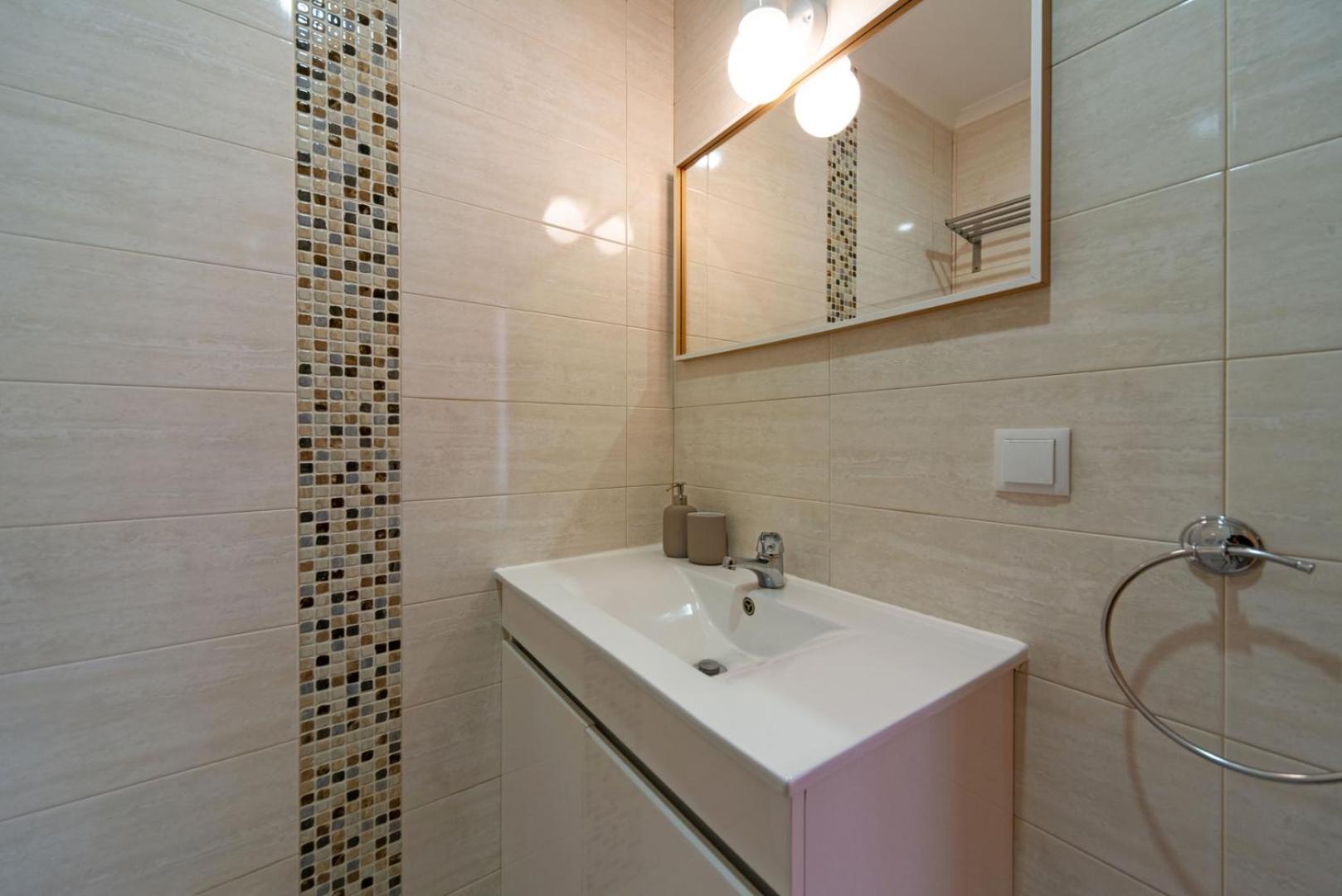 2-Bed Apt With Cozy Private Terrace At Intendente Apartment *